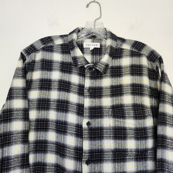 Pacsun Men's Button Down Pocket Shirt Black White Yellow Plaid Striped Large - Picture 7 of 15